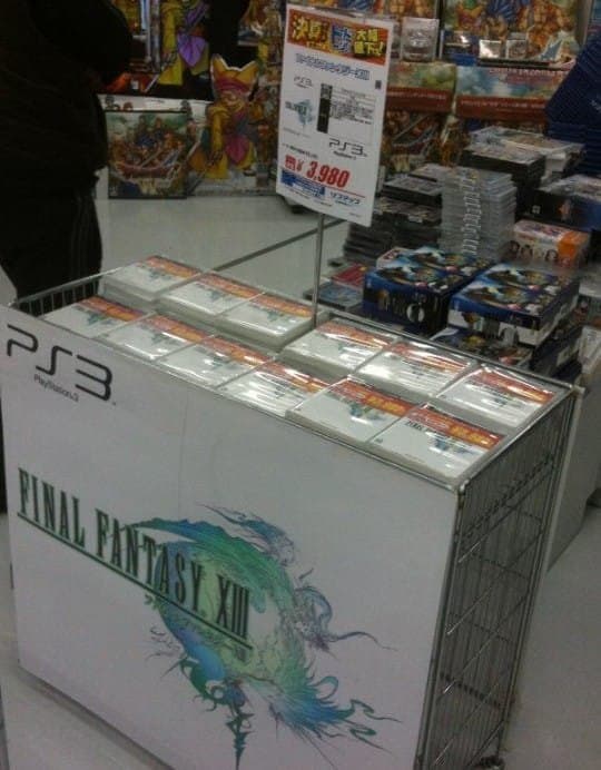 Final Fantasy XIII a mitad de precio en Japón